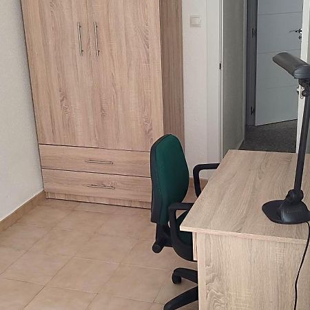 Apartamento 2 Habitaciones A 8 Min Del Casco Historico Córdoba Eksteriør bilde
